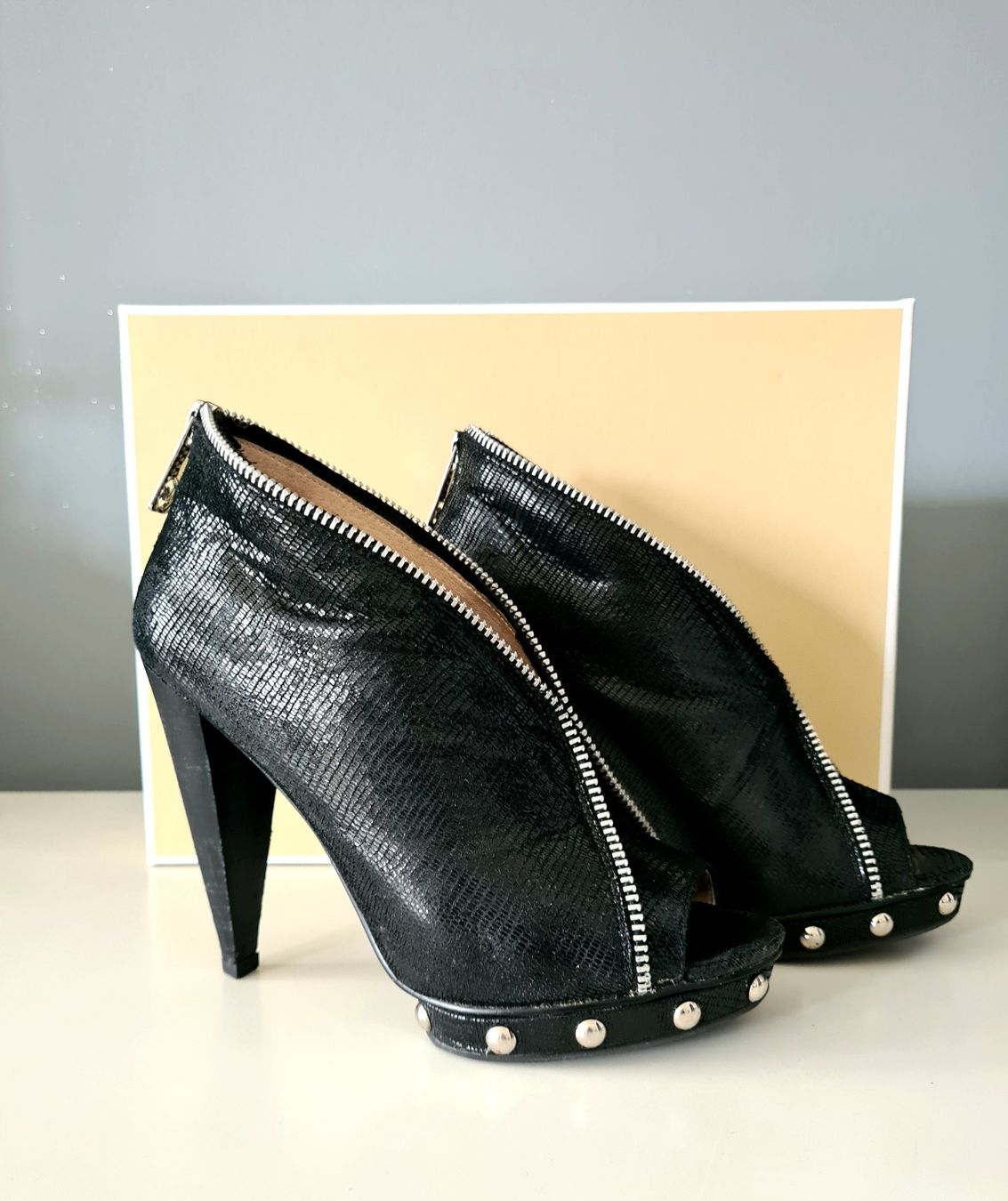 Michael Kors Scarpe da donna: Michael Kors bottines cuir,  pointure 37.5-38 – Usato da Thônex venduto da AneleManele 1