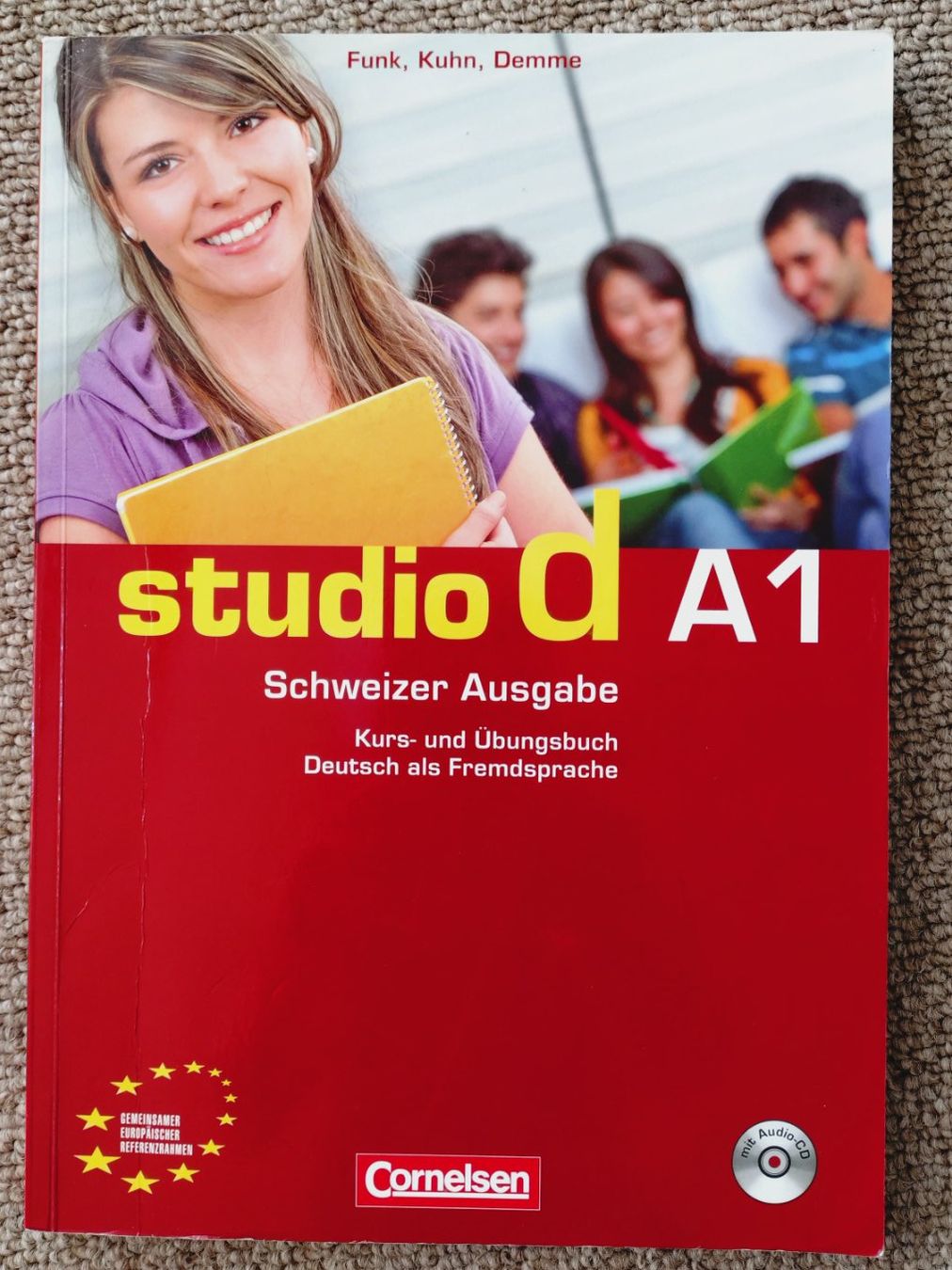 Bücher: Studio d A1, Deutsch-Kurs, CH Ausgabe 2013 + CD – Gebraucht aus Uster von Junipa