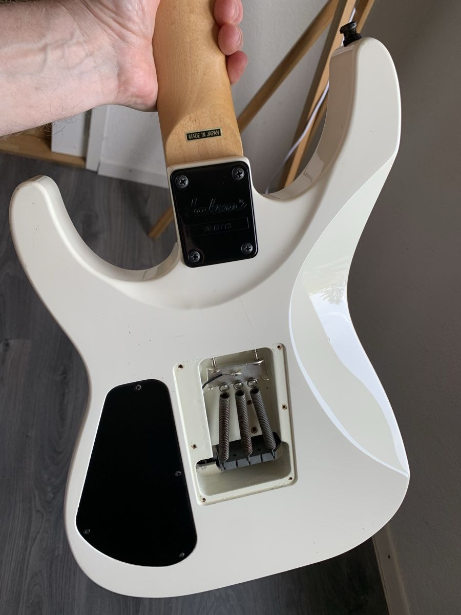 Jackson Musikinstrumente: Jackson DK2M made in japan – Gebraucht aus LONAY von Luz8 3