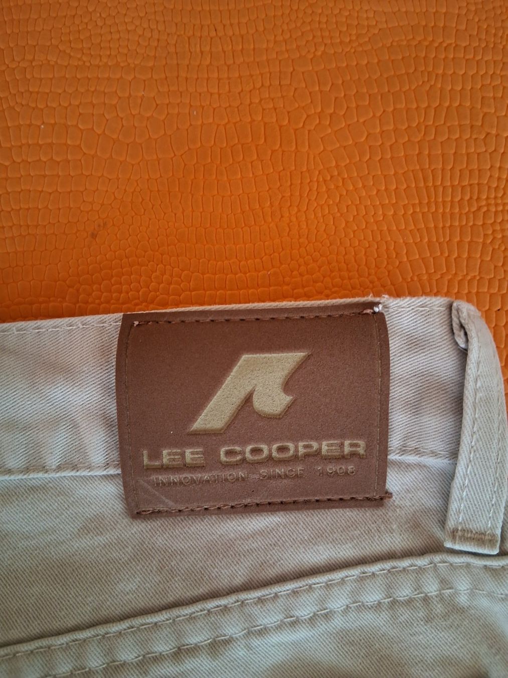 Lee Jeans: Lee Cooper beigefarbene Herrenjeans Gr.36/36 – Usato da Dottikon venduto da Storm990 3