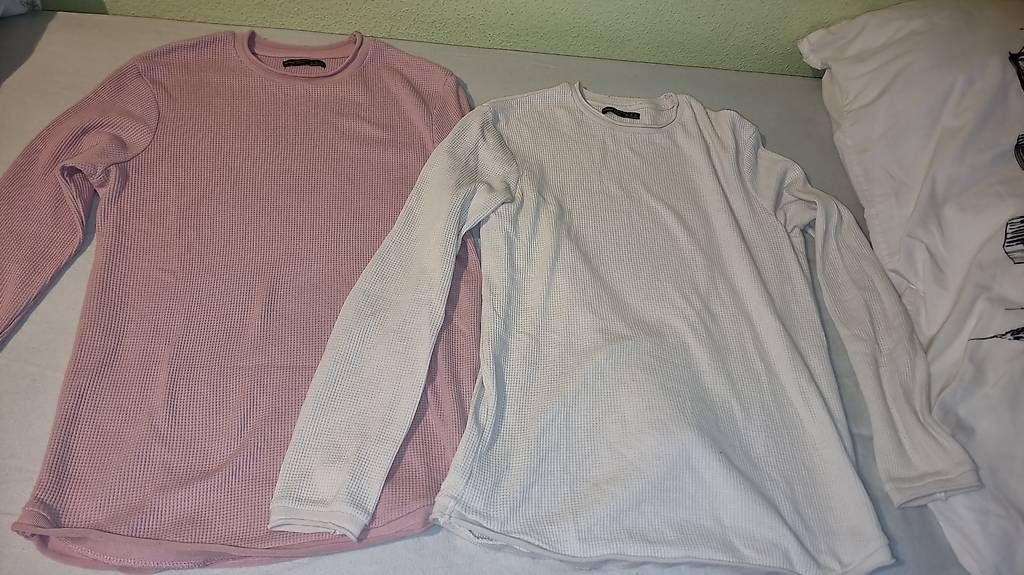Lotti di vestiti: PULLOVER UND HEMD HERRE M/L – Usato da Zürich venduto da Ralaualiyas 2
