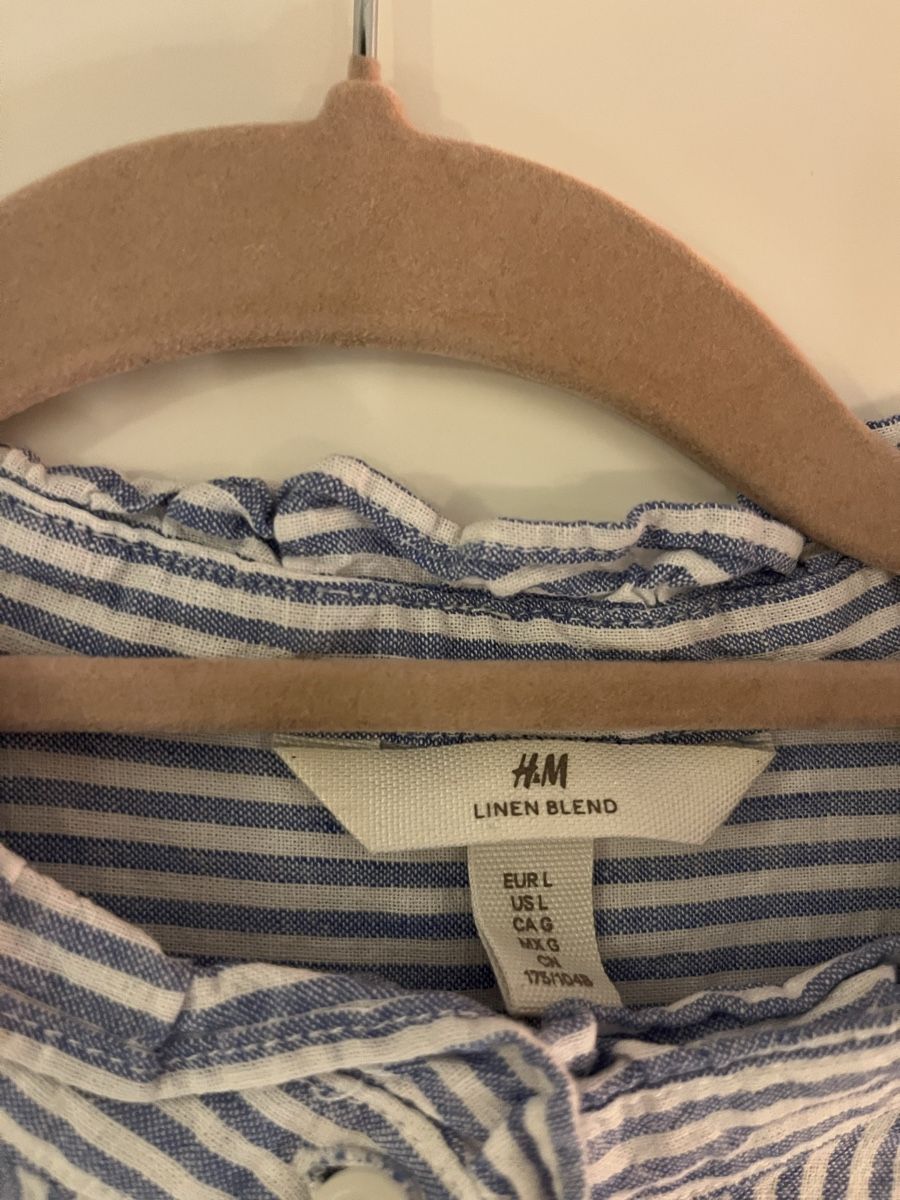 H&M Camicette: Sommerliches, gestreifte Bluse mit Rüschen – Nuovo (secondo la descrizione) da Zürich venduto da Closetbesties 1