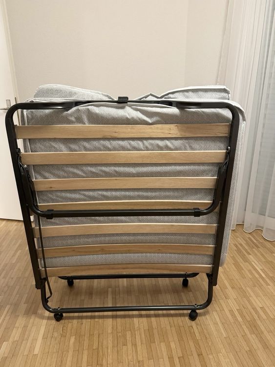Lit Pliant Robuste En Aluminium Reyes Industries - Pour Camping, Occasion En Bon état, Dimensions 78"x26.5"