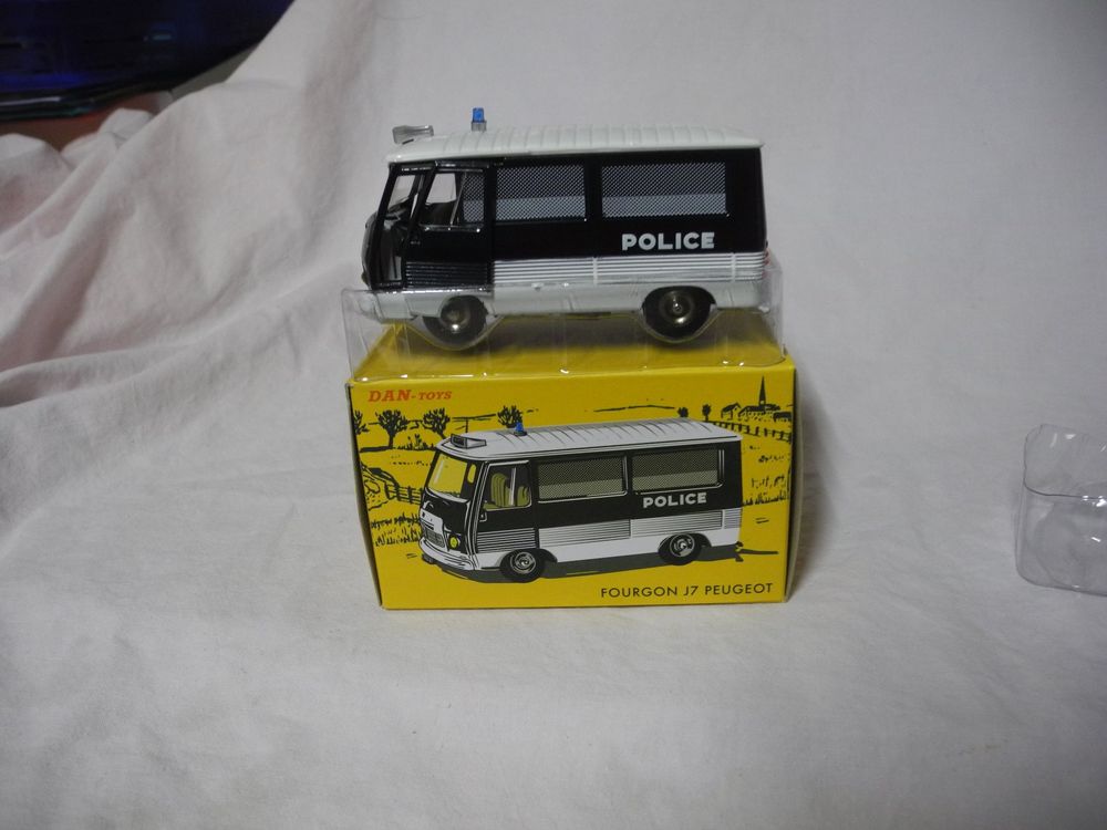 Car de Police Secours Citroën type H DAN-078 - Dan Toys - 1/43