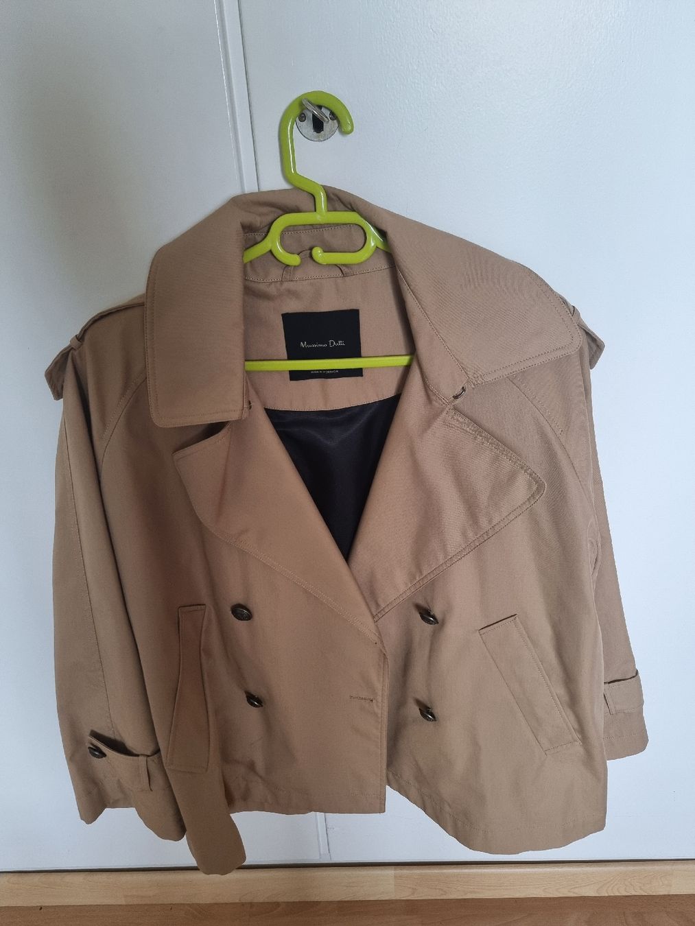Massimo Dutti Vestes: Trench court Massimo Dutti  – Neuf (Voir description) à Bevaix par Lemana