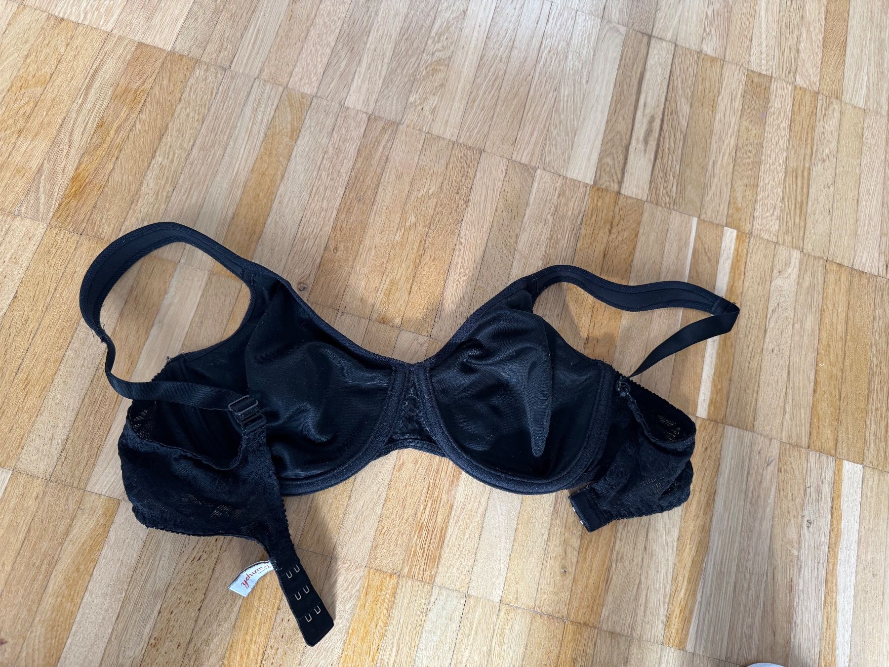 Schwarzer BH, Grösse 75C - Bequem & Schön! (Gebraucht) in Solothurn für ...