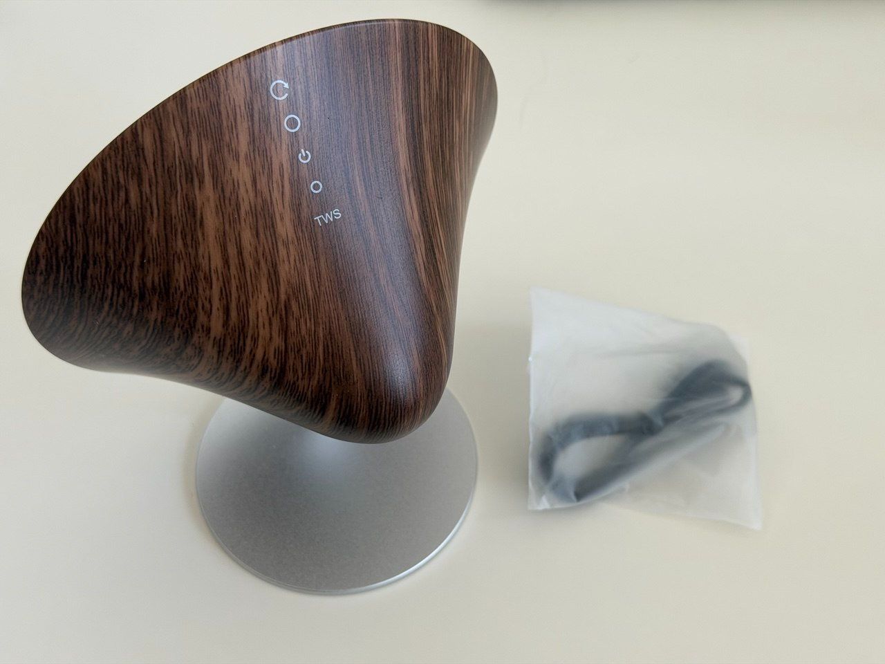 Casse acustiche: Bluetooth Lautsprecher Silber – Neu – Nuovo e nell'imballaggio originale da Brüttisellen venduto da itprofisgroup 2