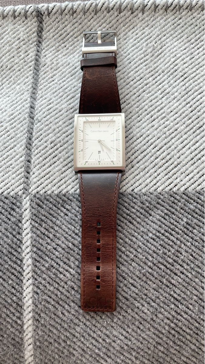 Calvin Klein Orologi: Calvin Klein Jeans Watch used date display square – Usato da Zug venduto da Zuger1987