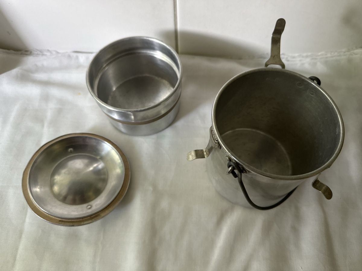 Recipients et similaires: Essbehälter aus Aluminium  – D'occasion à Zürich par Chaeffeler 2
