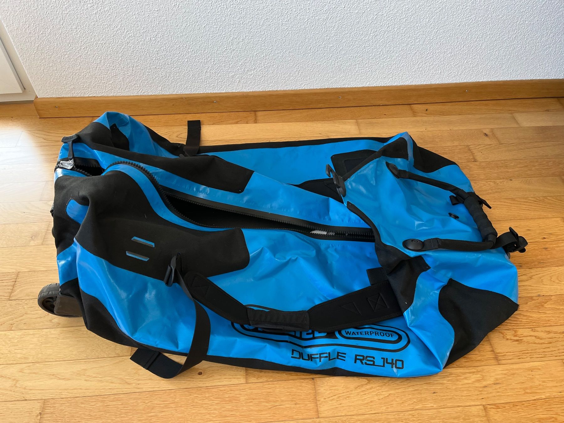 Reisekoffer: Ortlieb Reisekofer 140 L – Gebraucht aus Näfels von bry_ymz8 2