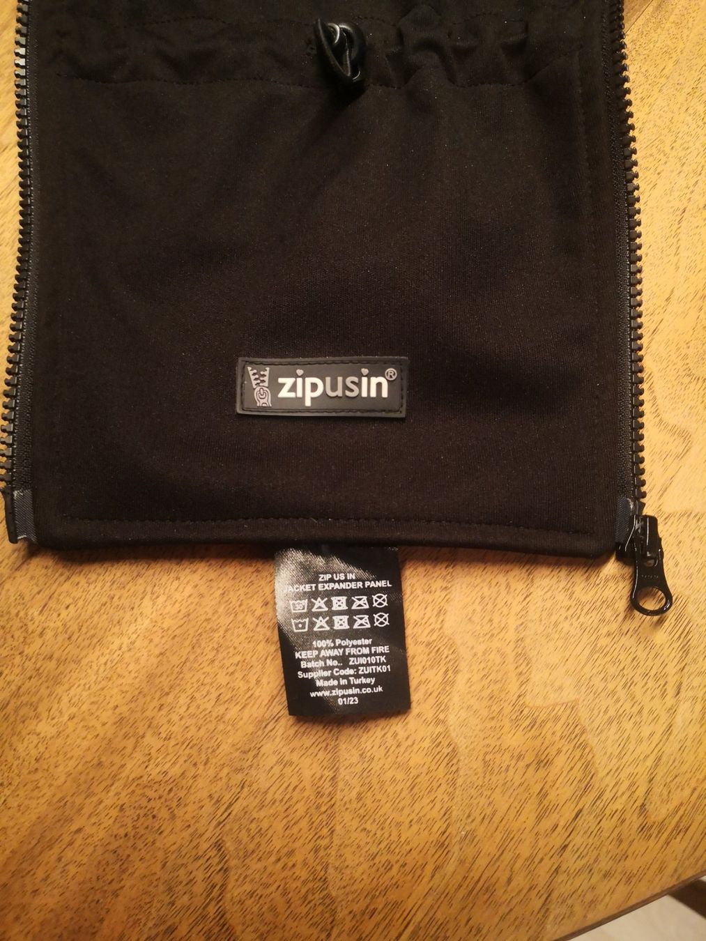 Giacche: Zip Us In Double vislon panel Zipusin Jackenerweiterung – Usato da Luzern venduto da mir_5ryw 4