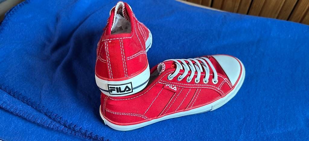 Fila Scarpe da uomo: Fila Schuhe 33 – Usato da Regensdorf venduto da Piritatti 4