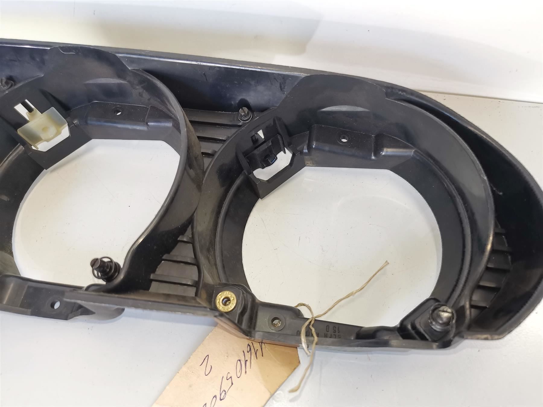Tutti pezzi di ricambio auto: Alfa Alfetta GTV Kühlergitter rechts – Nuovo (secondo la descrizione) da Thalwil venduto da Joker690 1
