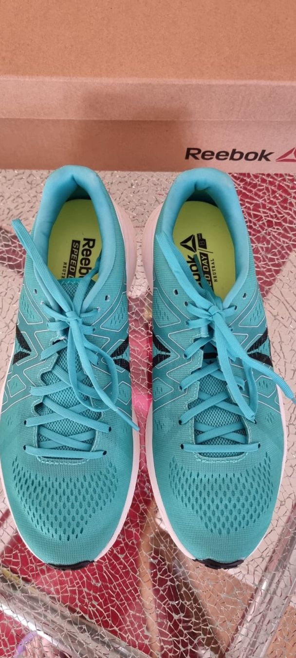 Reebok Scarpe da donna: Reebok Gr. 37.5 – Nuovo e nell'imballaggio originale da Luzern venduto da Edii025 1