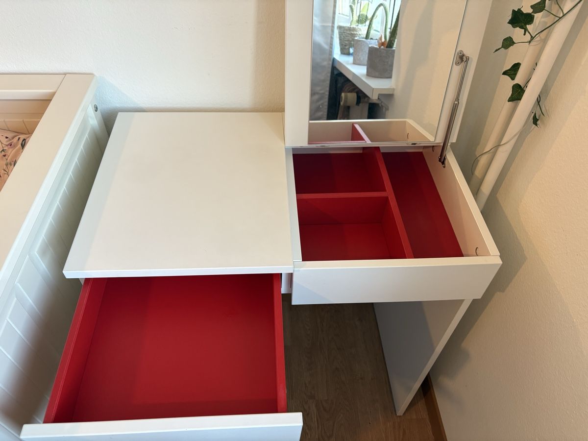 Ikea Tavoli da trucco: Schminktisch IKEA – Usato da Weinfelden venduto da pro_chy2 2