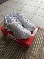Nike Shox R4