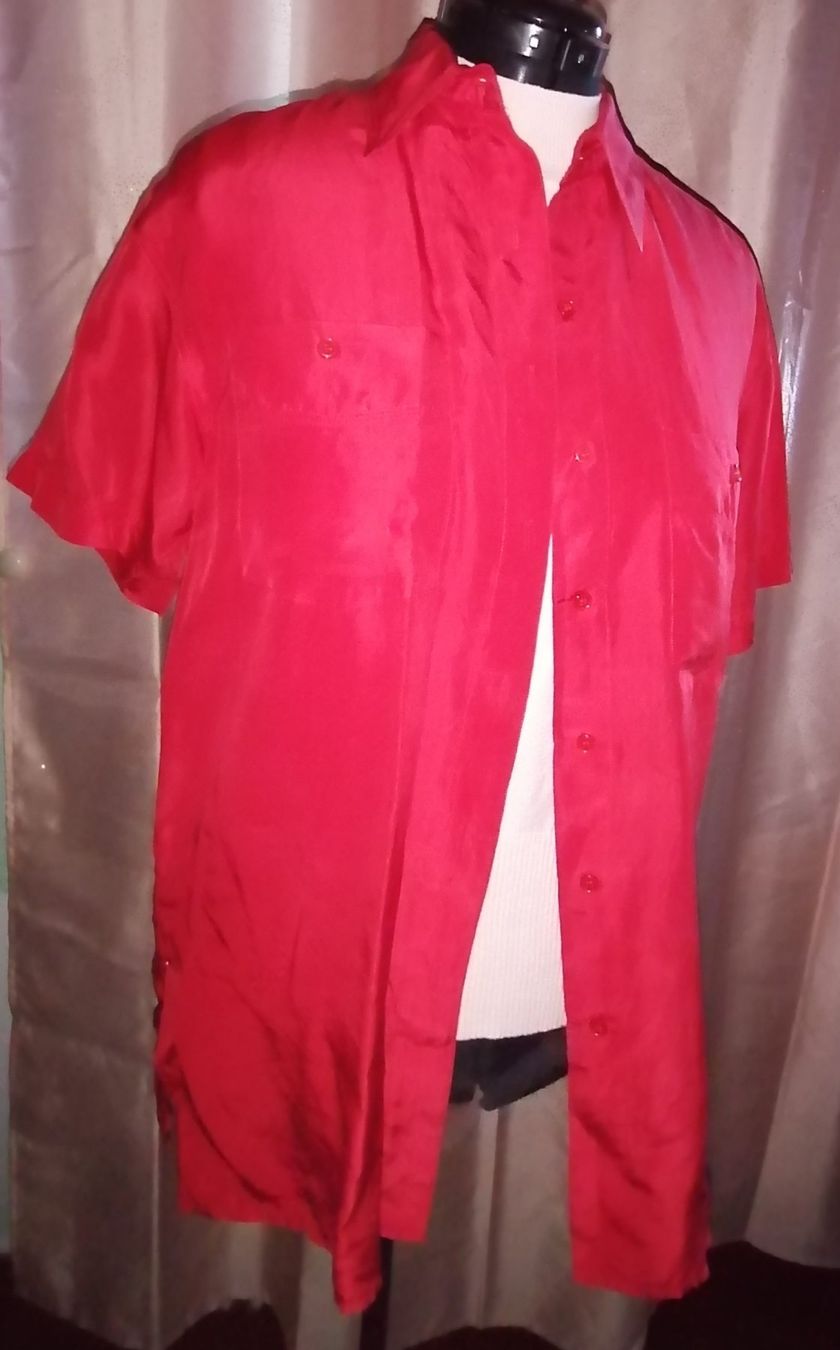 Camicette: Retro Seiden-Hemd-Bluse – Usato da Corcelles-près-Payerne venduto da RxOne_Krs