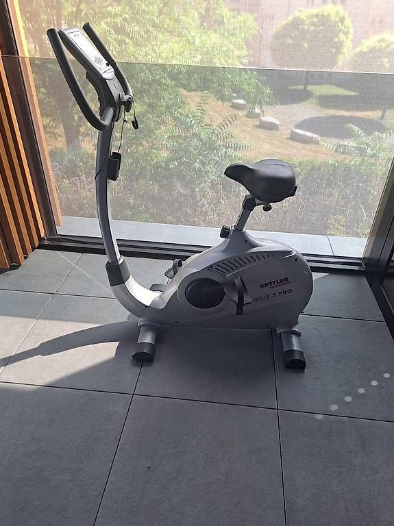 Hometrainer: Vélo d'appartement  – Gebraucht aus Courrendlin von Tyenno