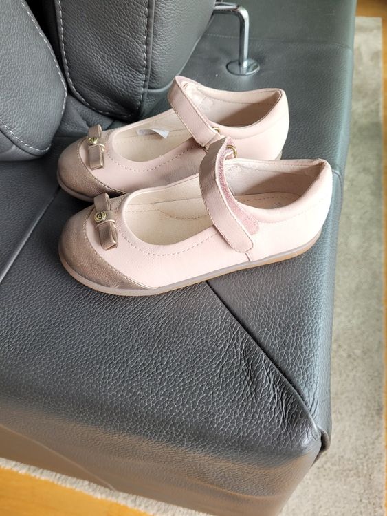 Chaussure fille taille outlet 26