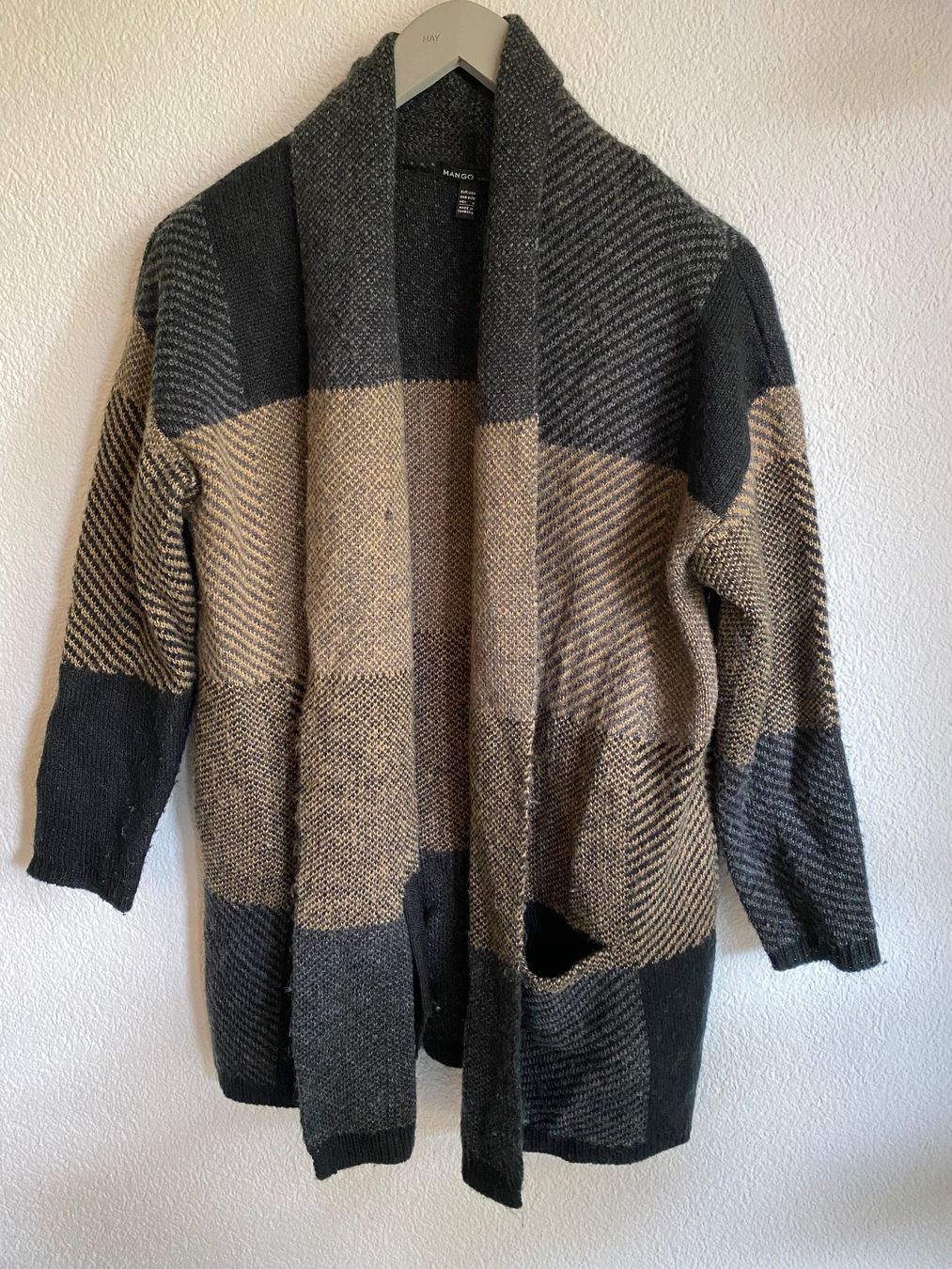 Giacche: schöne Strickjacke Mango Casual, one size – Usato da Spiegel b. Bern venduto da corn2009
