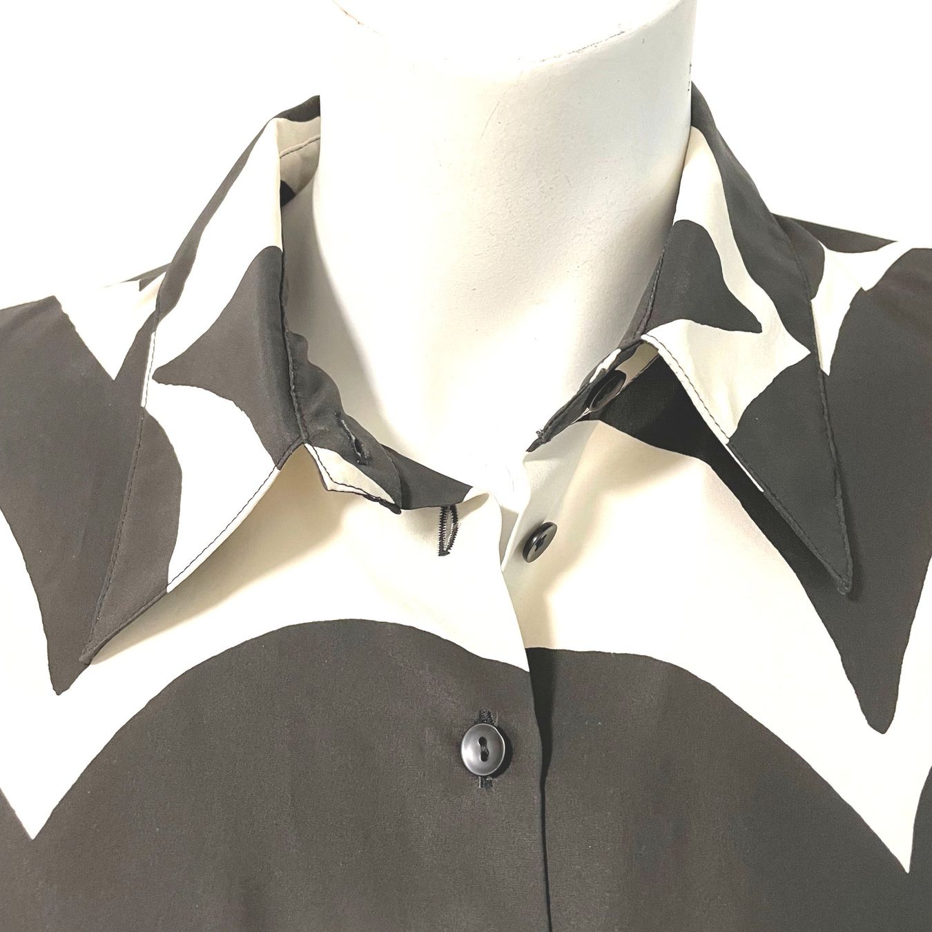 Marimekko Blusen: Bluse Seide Gr. M/L Marimekko Bogenmuster VINTAGE 1990s – Gebraucht aus Brüttisellen von Buxus 4