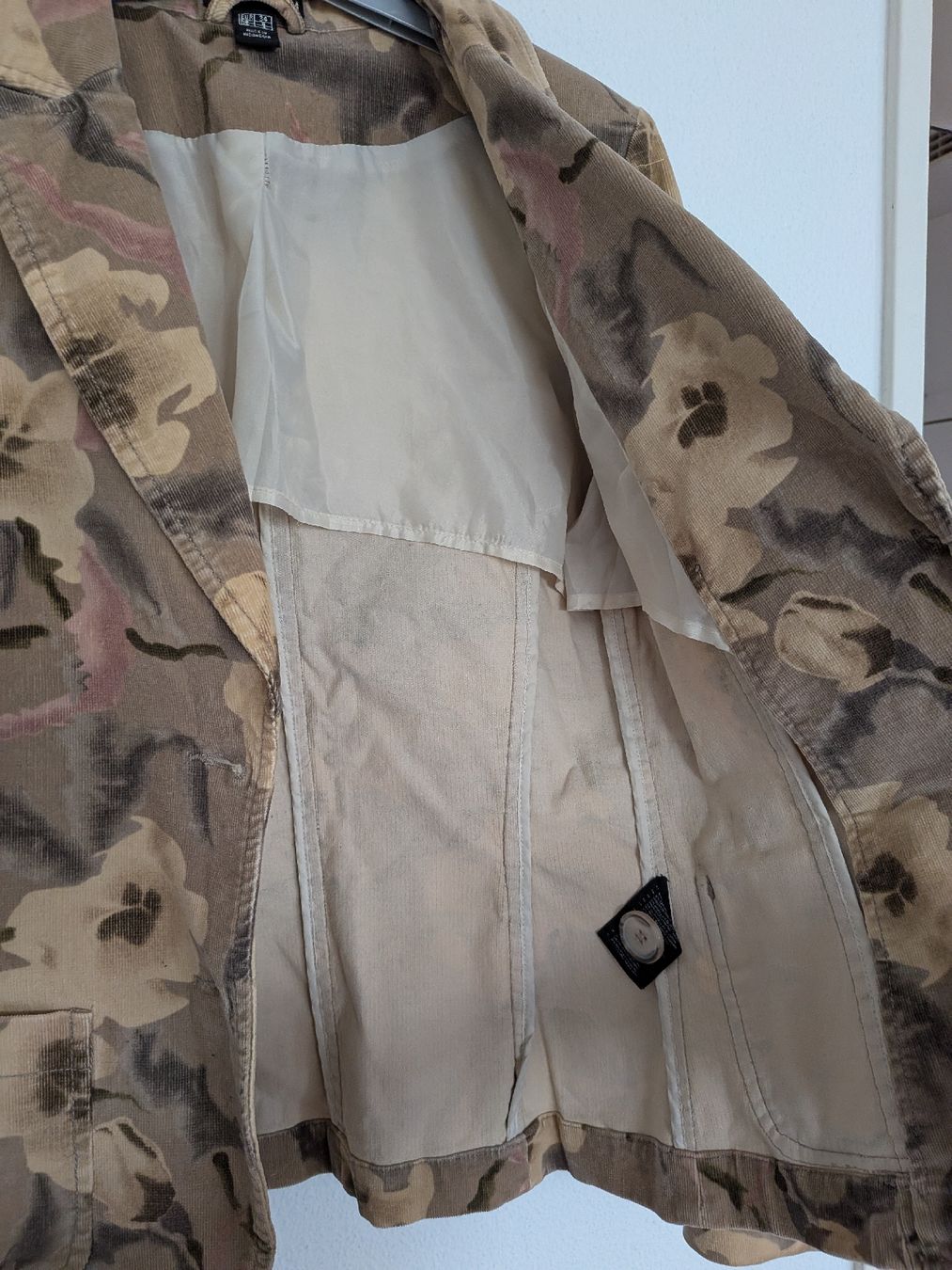 H&M Vestes: H&M Blazer mit Blumenmuster, Gr 34 – Neuf (Voir description) à Basel par JJ.Elena 3
