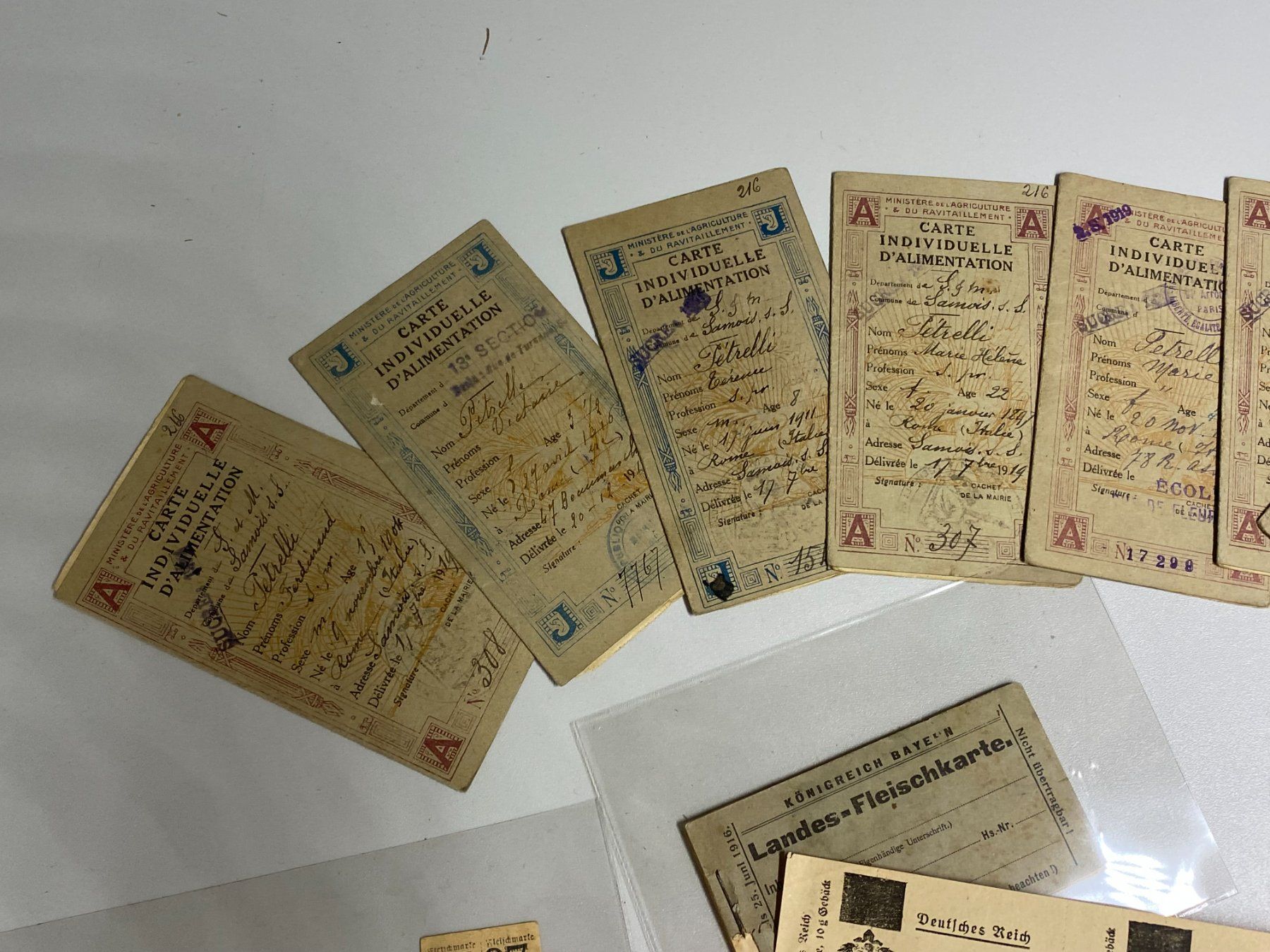 Altre raccolte & rarità: LOT Rationierungskarten AUSLAND /// E667 – Usato da Bern venduto da JMsoehne1987 2