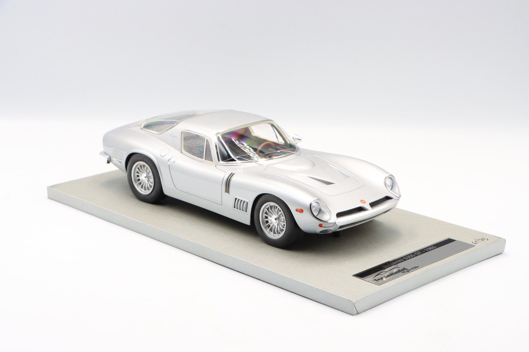 Modellini d'auto: Bizzarrini 5300 GT 1965 1:18 Tecnomodels – Nuovo (secondo la descrizione) da Bühl b.Aarberg venduto da modelldiecast 7