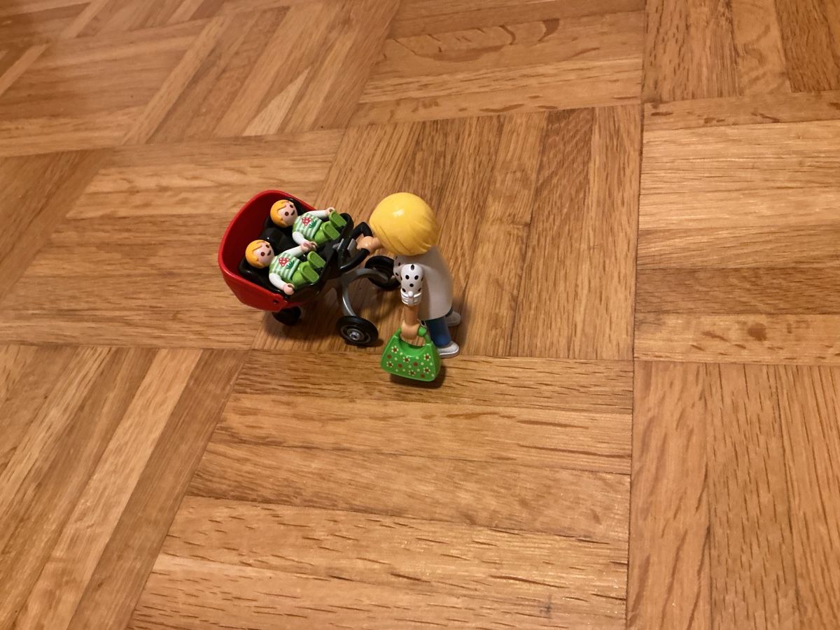 Playmobil Giocattoli: Playmobil Mutter mit Zwillingen  – Usato da Watt venduto da ChrisR81 3