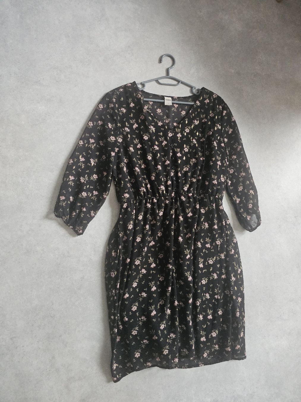 Vestiti: Robe fleurie noire, taille S – Usato da Sornetan venduto da T.a333 3