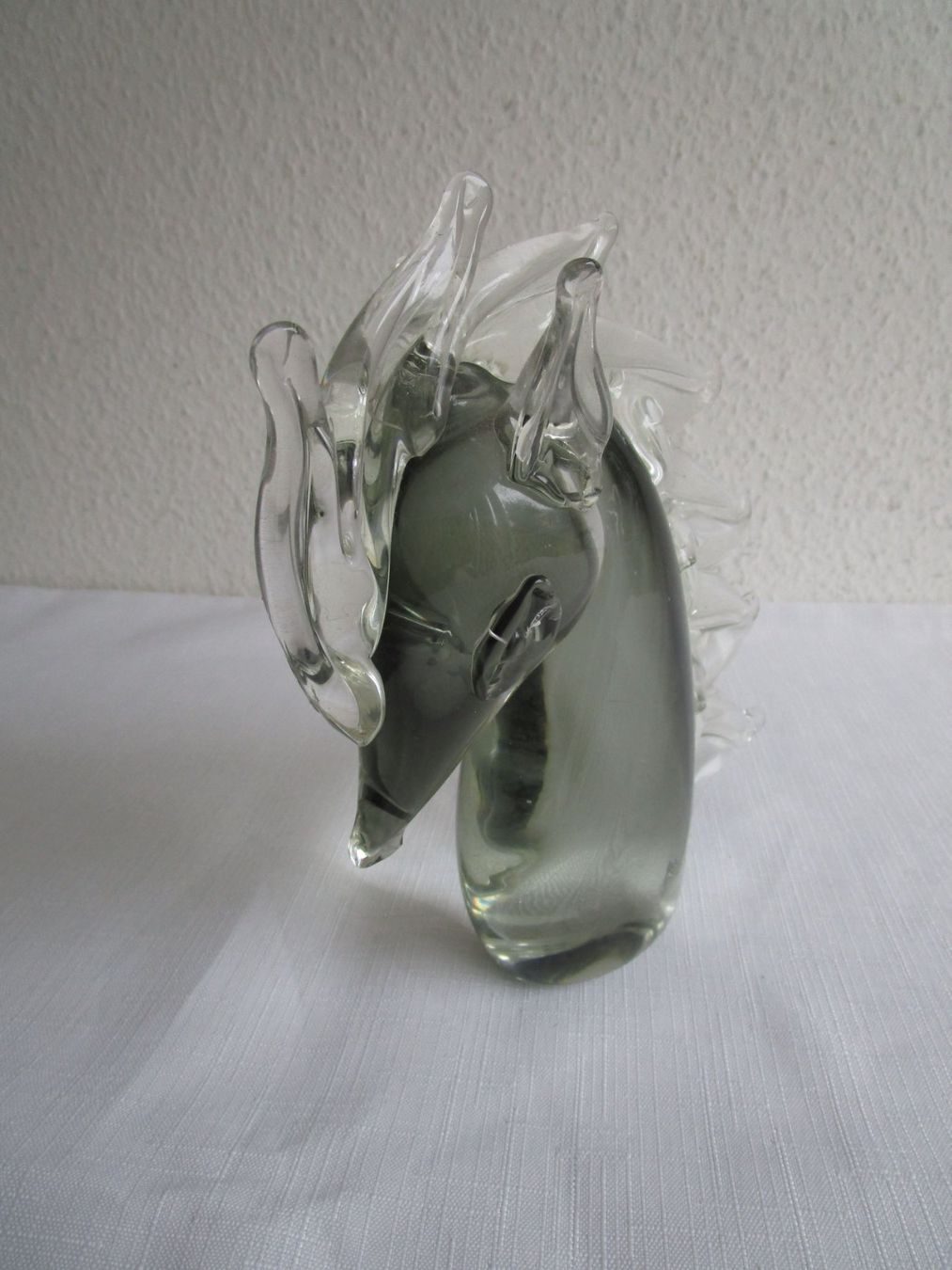 Murano Statuette: Anthrazitfarbener Pferdekopf aus Glas - Murano? – Usato da Binningen venduto da Oldfashion 1