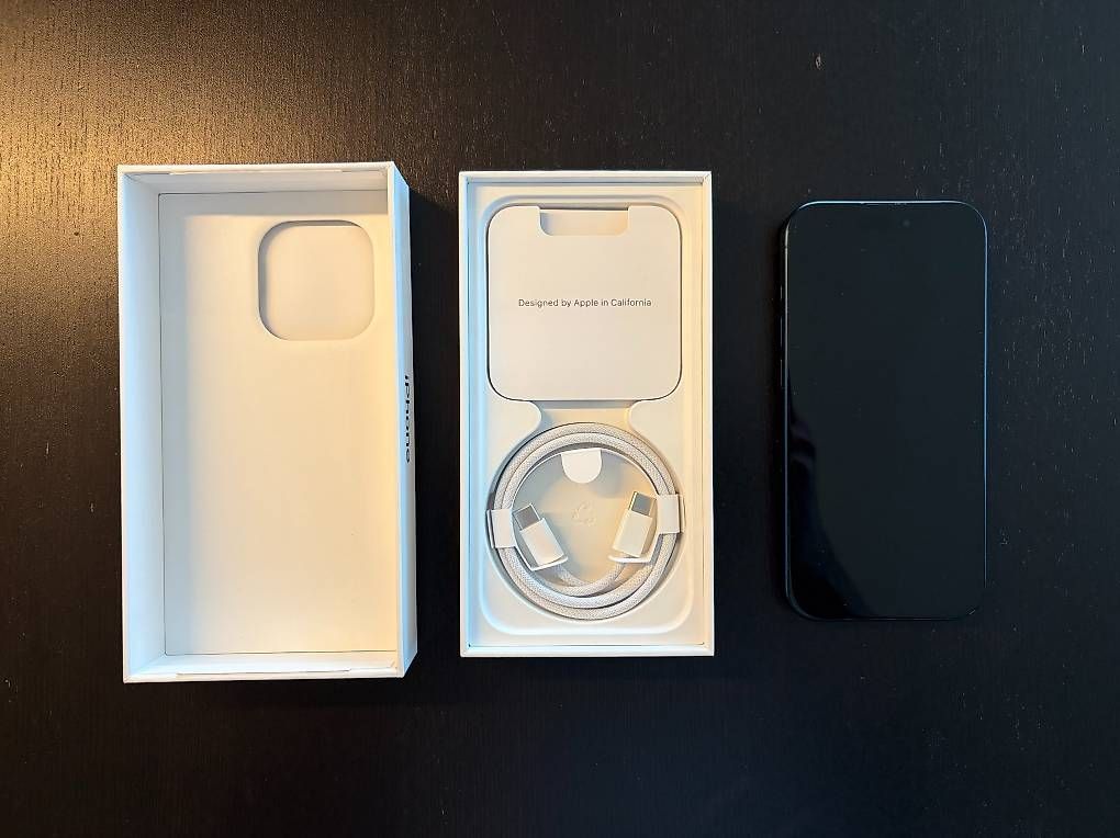 Apple Telefoni cellulari / Smartphones: iPhone 15 Pro 256GB Blue Titanium – Usato da Horw venduto da DrLeot 1