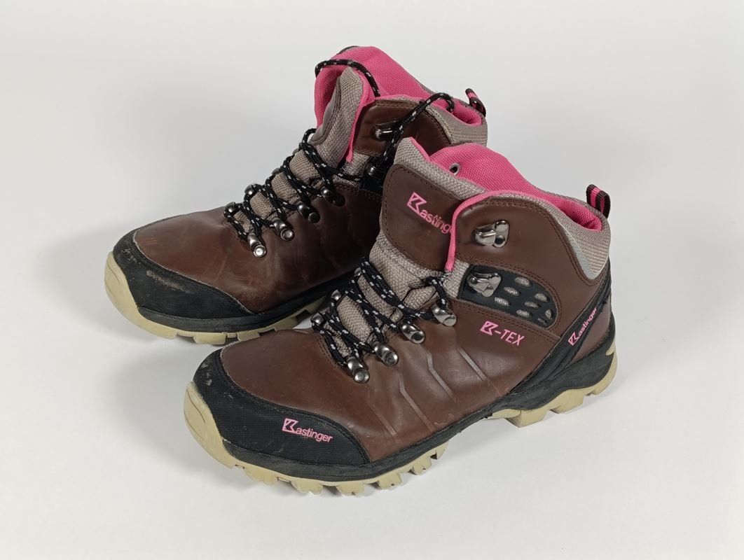 Scarpe da donna: KASTINGER chaussures de marche taille 39 – Usato da Thielle venduto da Plusvalue_Neuchatel