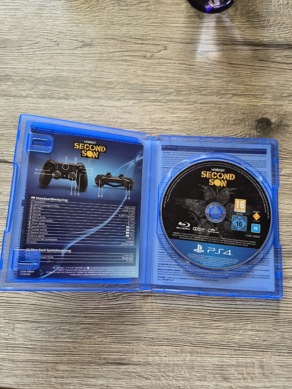 Sony Jeux: Infamous Second Son PS4 bon état – Neuf (Voir description) à St-Aubin-Sauges par val_xz9c 2