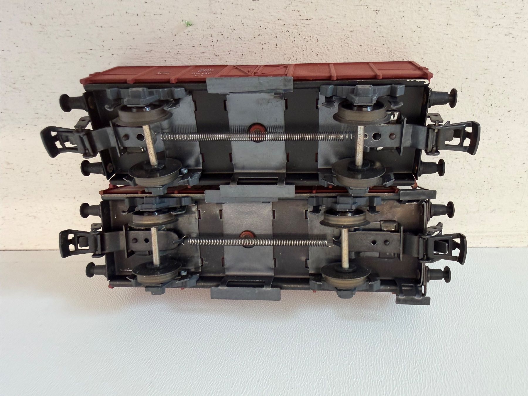 Hag Modelleisenbahnen: 2e Set Hochbord HAG 320 + 340 Güterwagen DC – Gebraucht aus Büsserach von ModellbahnDepot 6