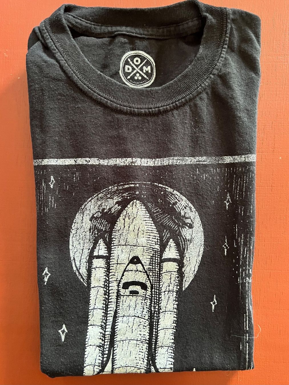 T-shirts: DOM The Explorer Space Shuttle Shirt Gr. S Schwarz – D'occasion à Rapperswil SG par Keller_Pipo