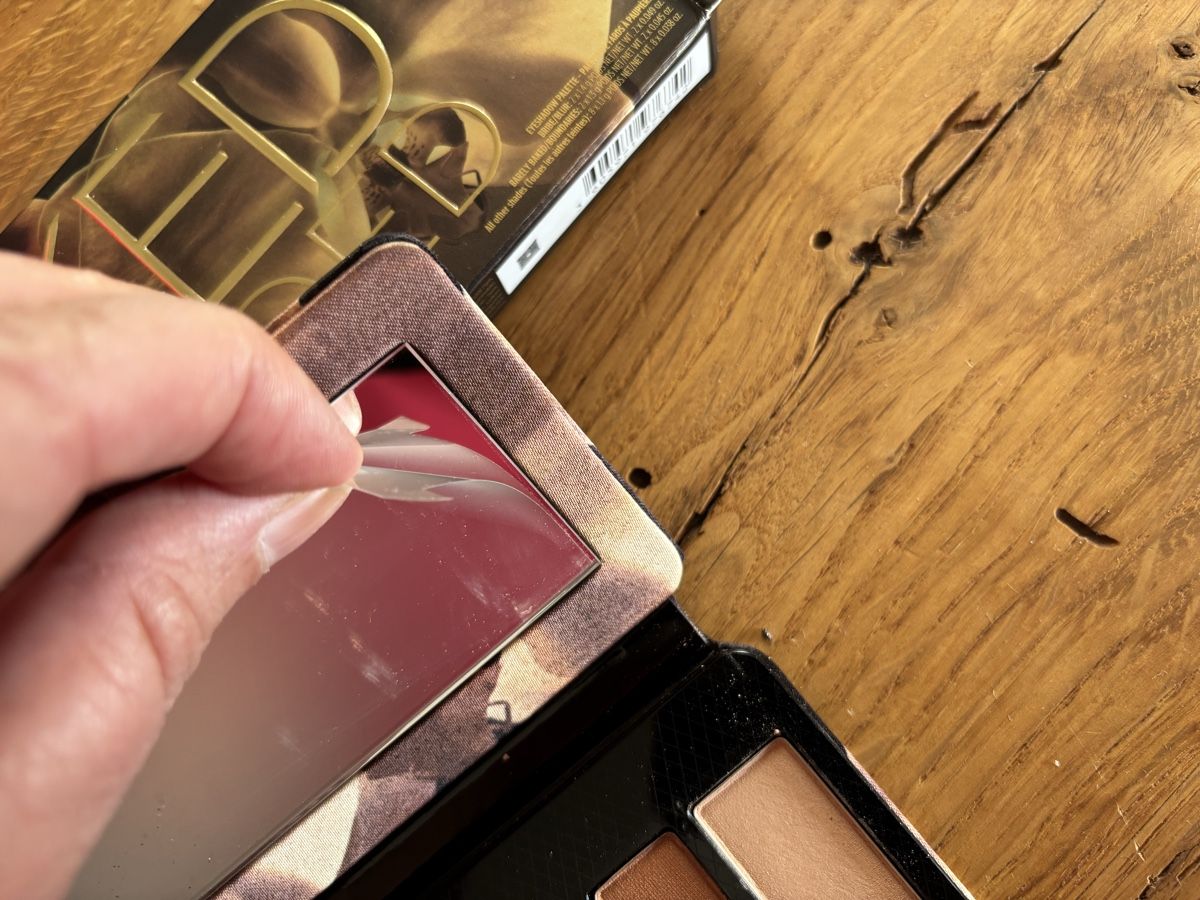 Urban Decay Make-up: CLARINS - NAKED - Set Maquillage – Nuovo (secondo la descrizione) da Chardonne venduto da teenyweeny 6