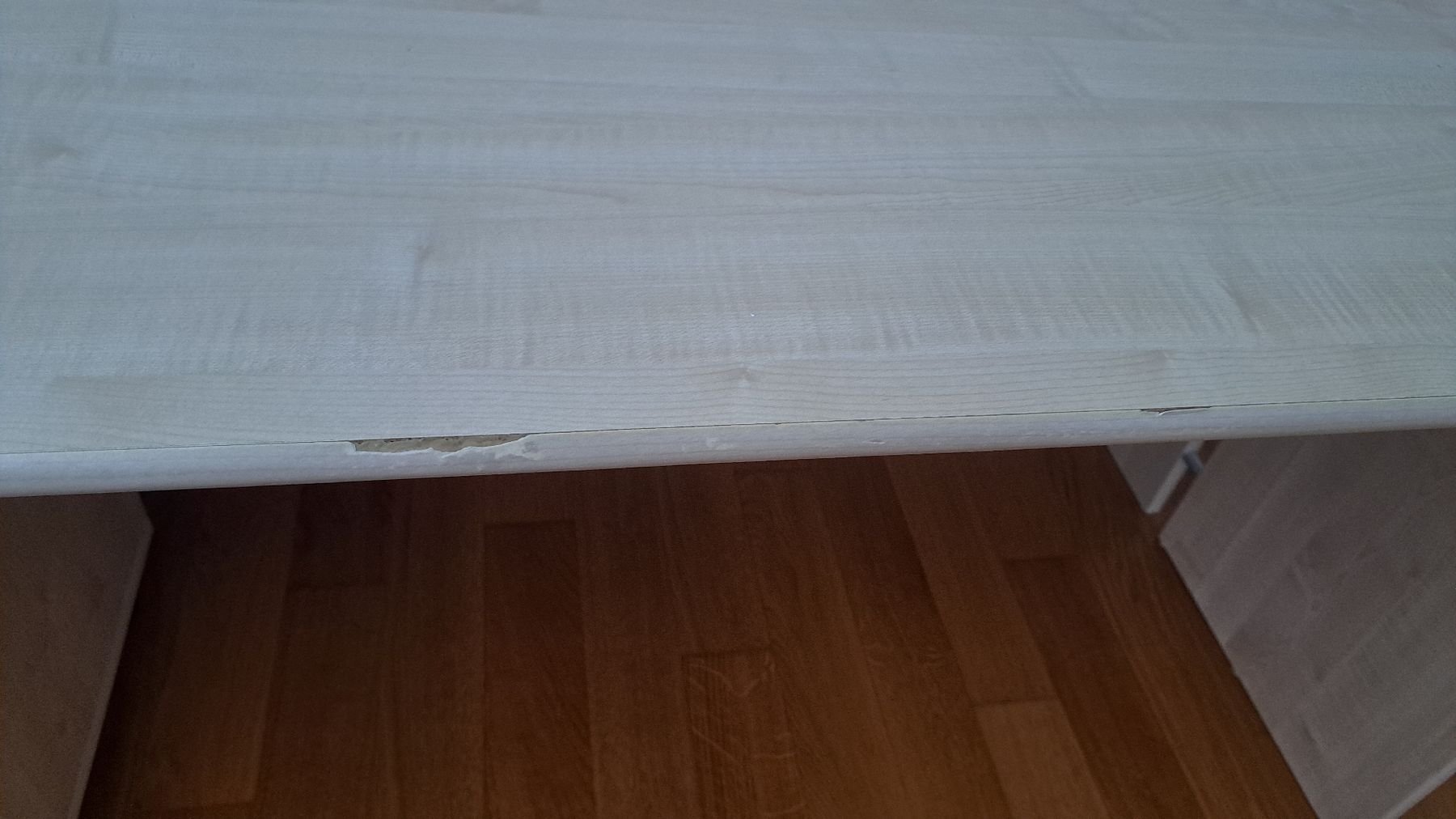 Scrivanie: Schreibtisch mit Schubladen – Usato da Seengen venduto da ja6_65wp 2