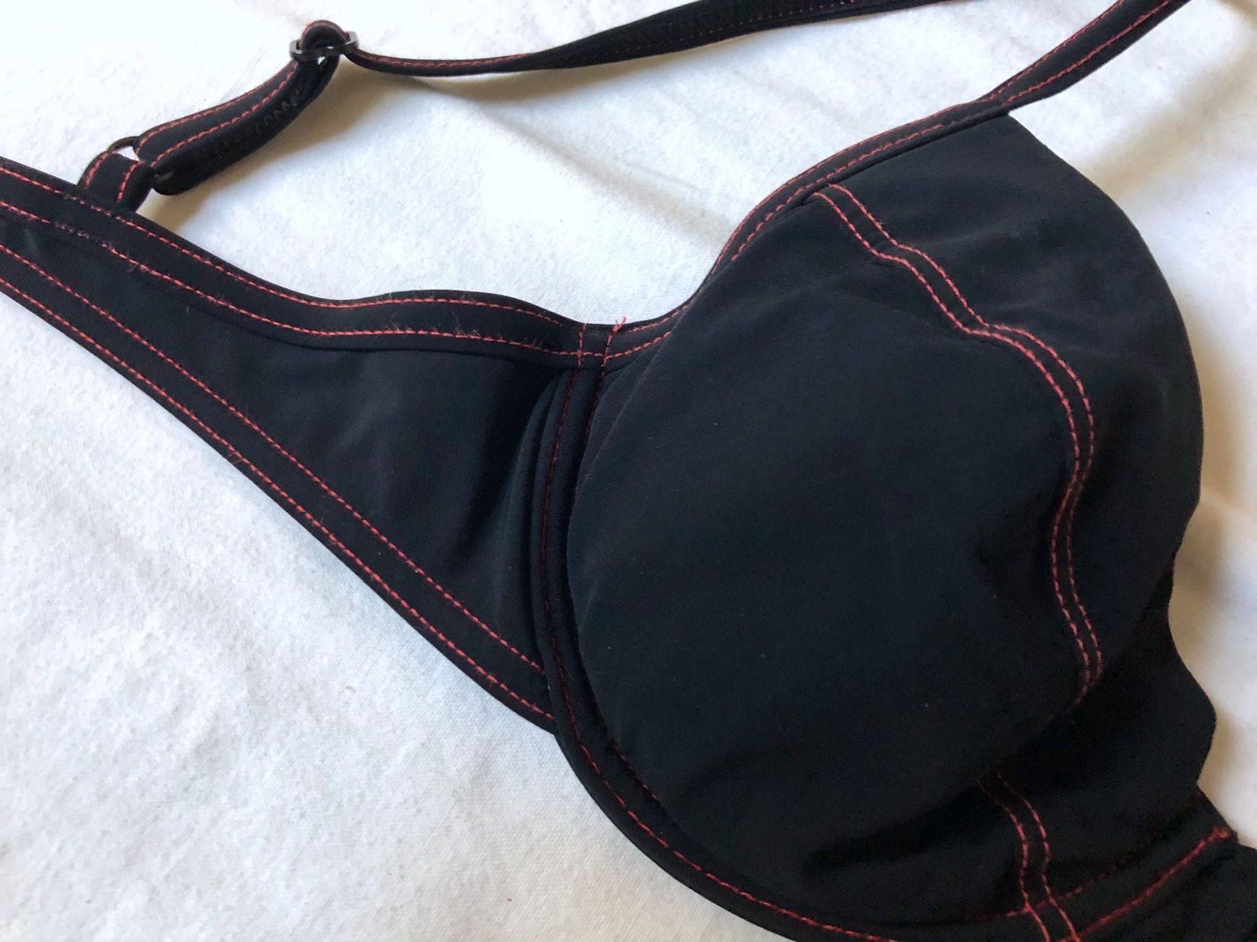 Sloggi Badekleider & Bikinis: Sloggi Bikini-Oberteil, schwarz/rot, Gr. 36 – Neu (gemäss Beschreibung) aus Basel von Solaia28 2