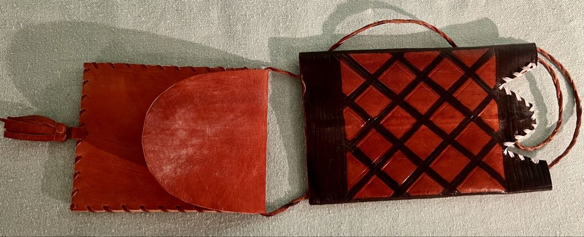 Brieftaschen: Porte-monnaie pochette cuir teinté artisanat touareg – Neu (gemäss Beschreibung) aus Genève von DELIRBEADS 2