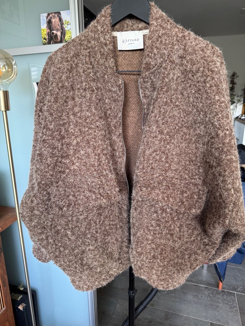 Jacken: Veste Kattard taille U – Gebraucht aus Vuisternens-Romont von gol_xp6p 1