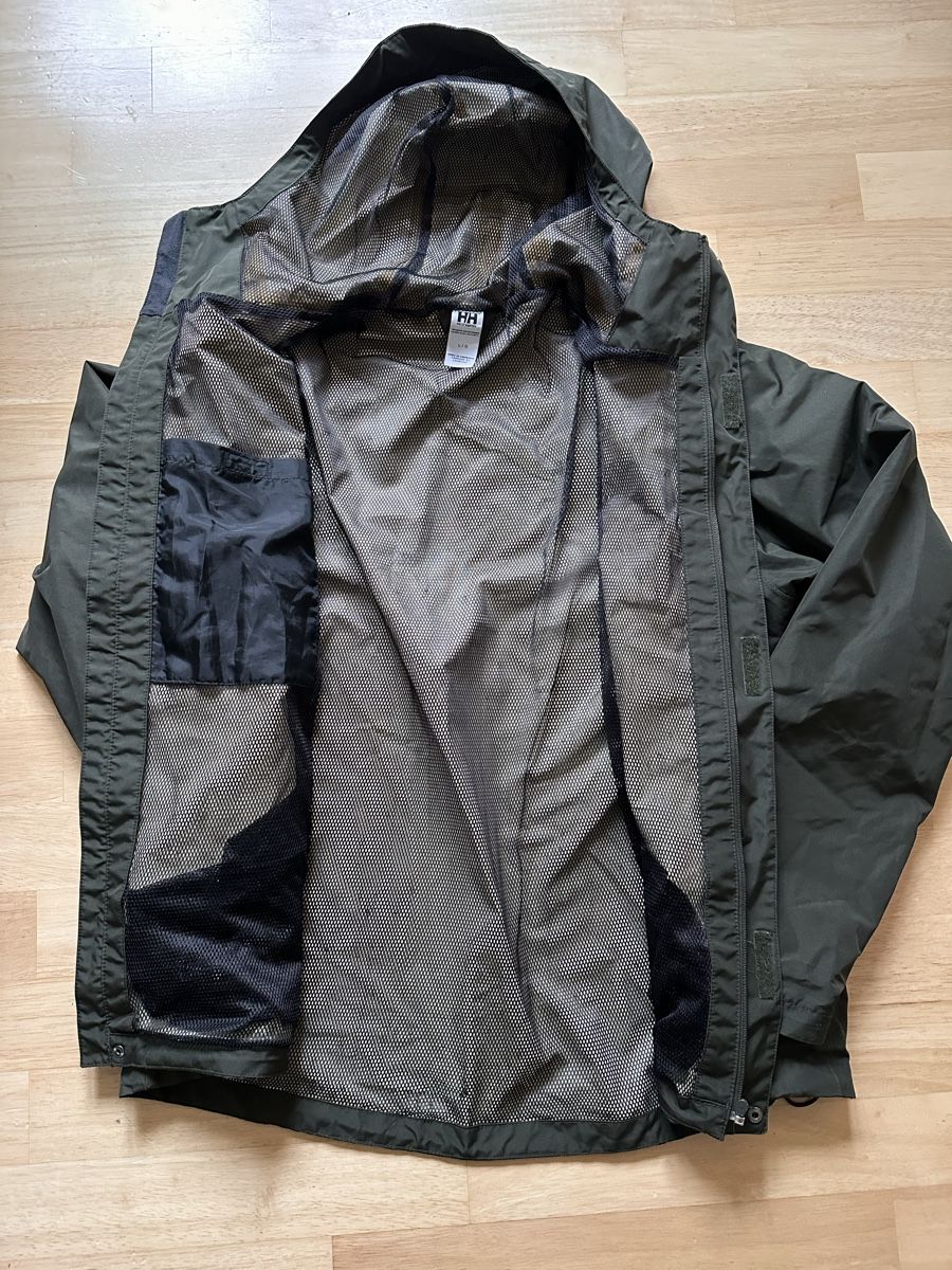 Helly Hansen Giacche: Helly Hanson Regenjacke Grösse L – Usato da Riehen venduto da jac_f2nl 1
