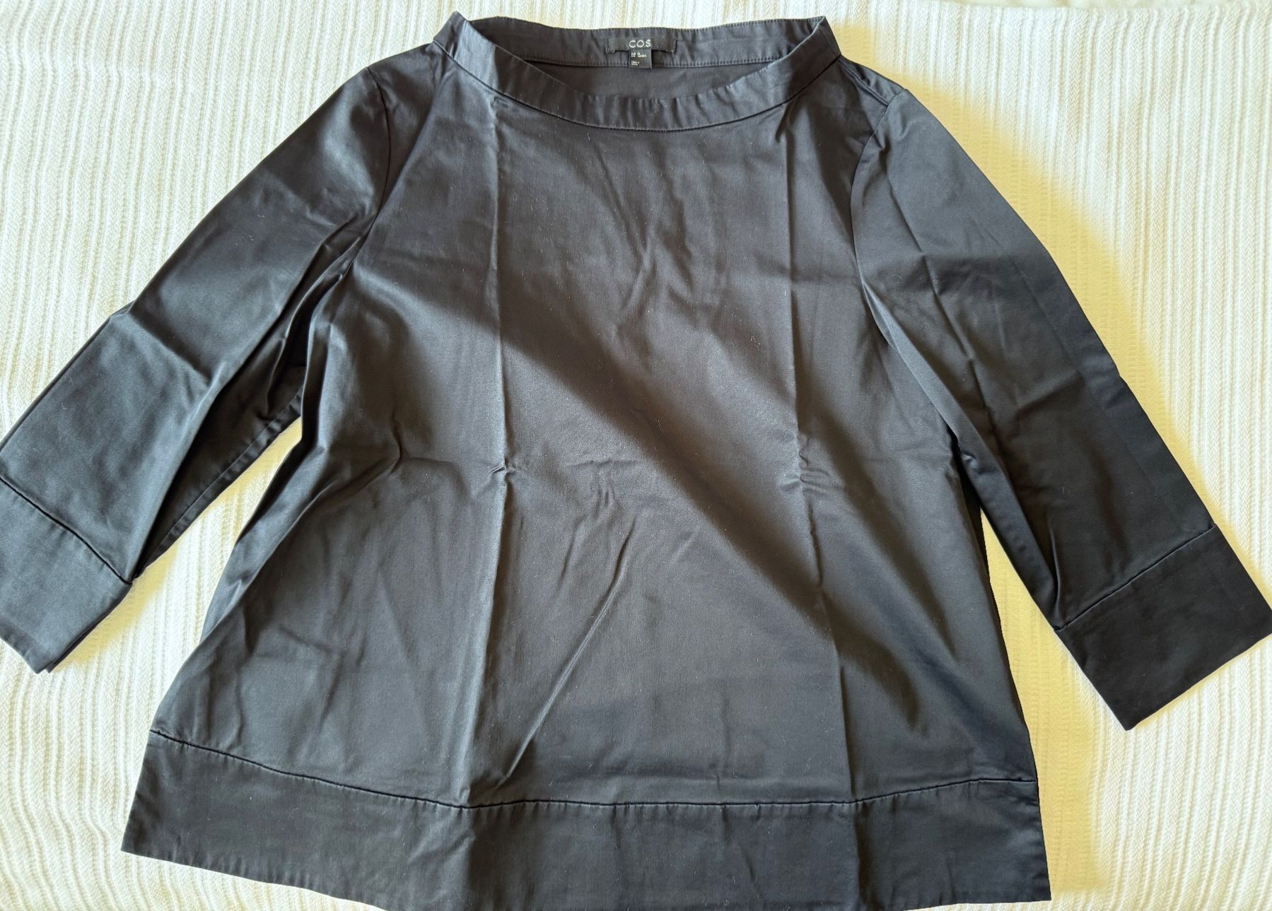Cos Top: COS Schwarze Bluse, Grösse S, Top Zustand! – Nuovo (secondo la descrizione) da Zürich venduto da Ju777