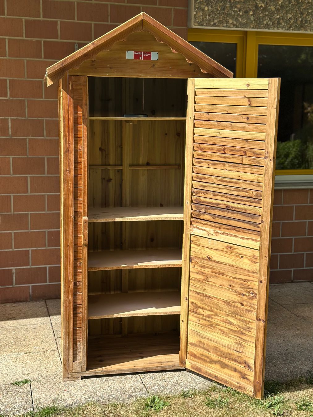 Schränke: Holzschrank Gartenschrank – Gebraucht aus Kloten von Mur-phi 1