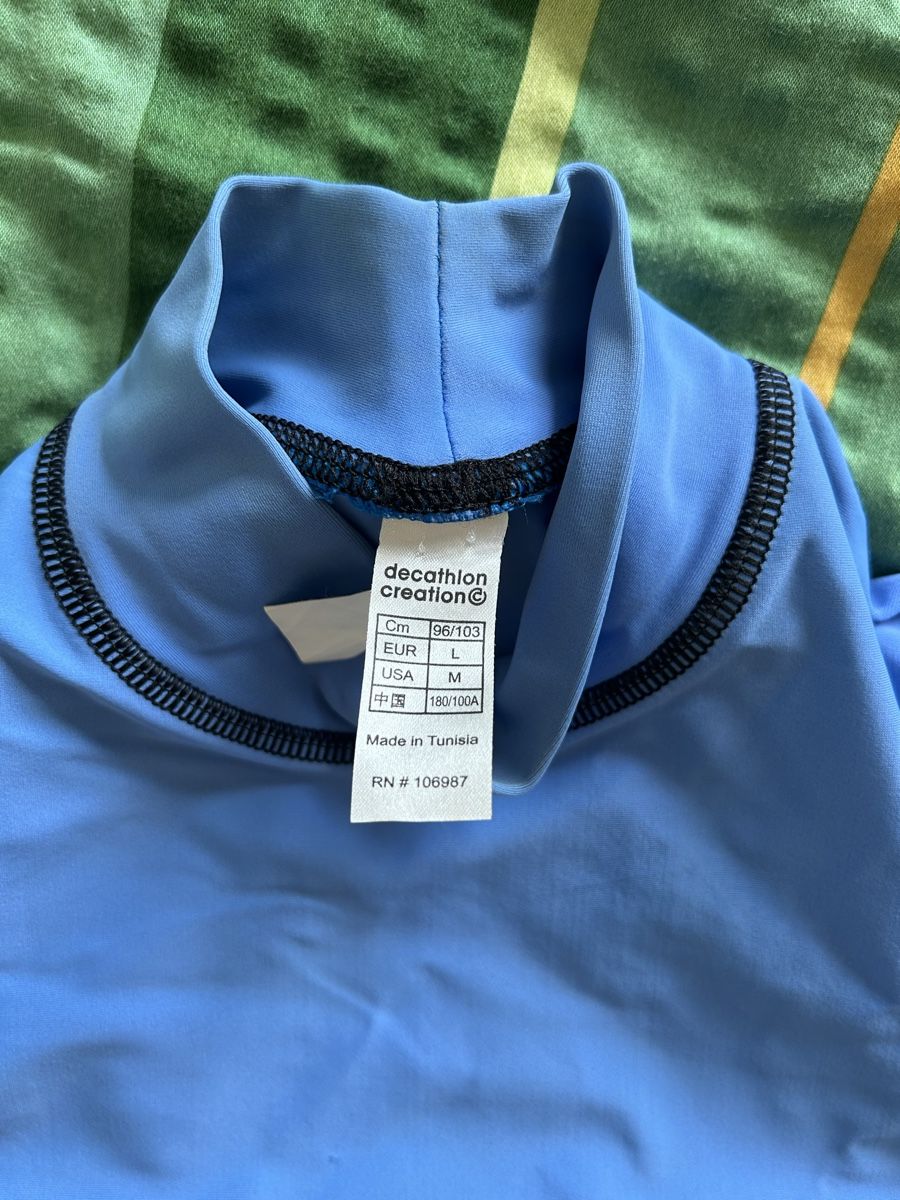 T-Shirts: 2 Tribord Lycra Wassershirts – Gebraucht aus Zürich von funkateer 1