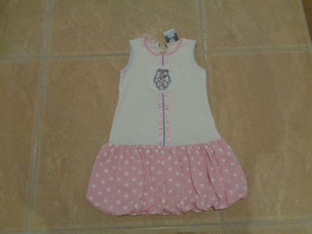 Monnalisa NWT süssestes Kleid, 3J 98