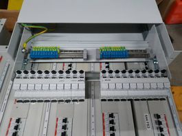 Rittal 19" Rack Stromverteiler