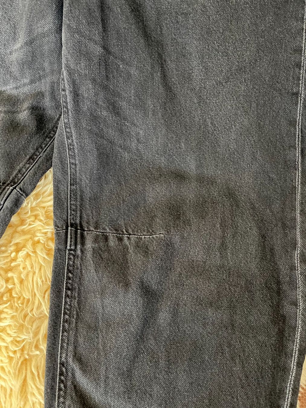 H&M Jeans: Jeans, anthrazit, 7/8-lang, H&M, Gr. 34 – Usato da Chur venduto da Zido 1
