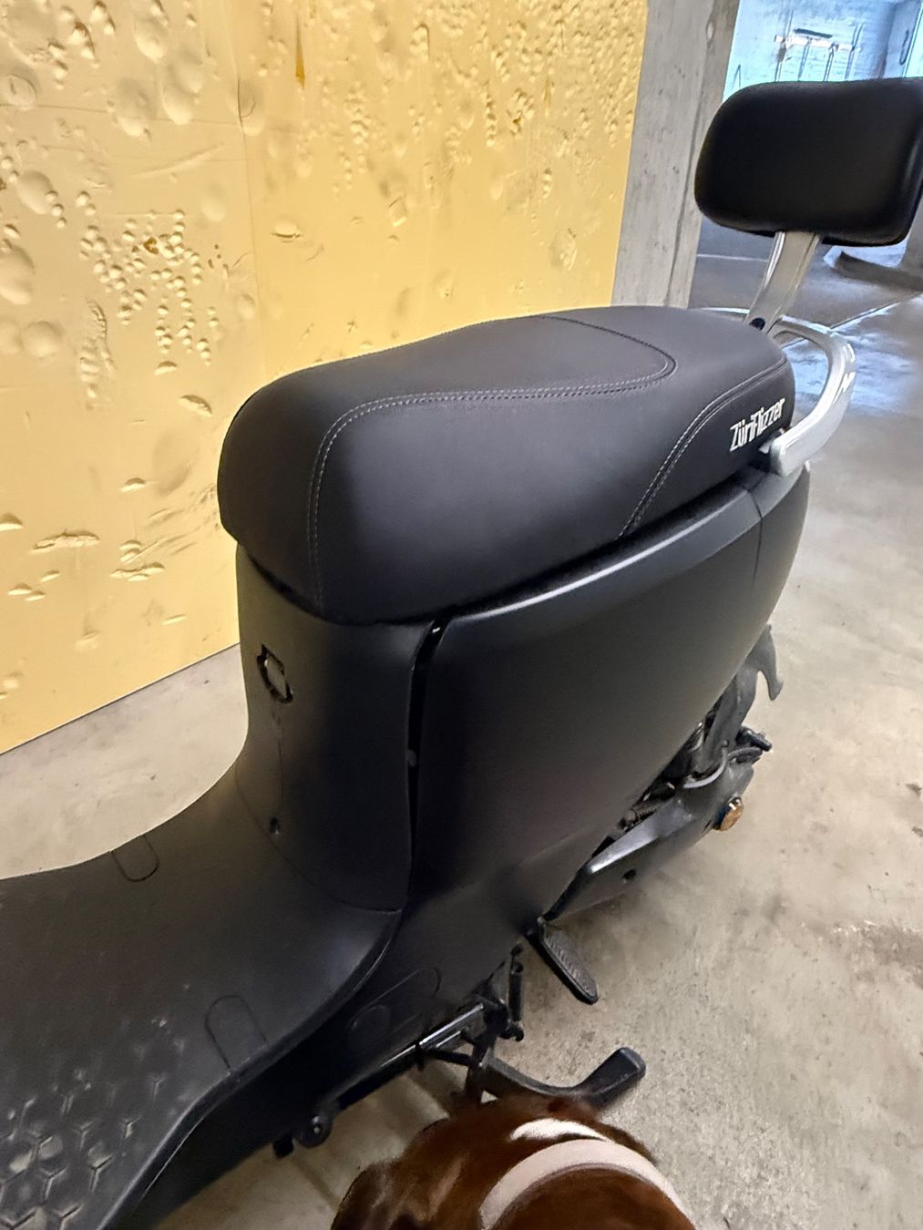 Züriflizzer Scooters: City One S - E-Roller (Züriflizzer) – D'occasion à Riniken par Lazitto 2