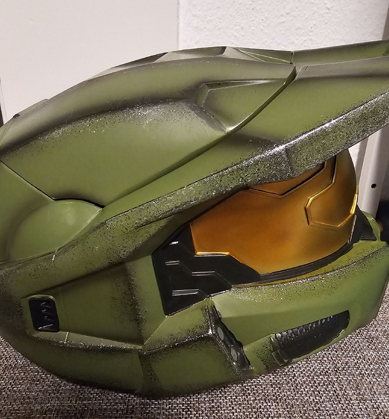 Statuette: Nemesis Now Halo Infinite Master Chief Helm Box – Usato da St. Gallen venduto da plh_n2wm 3